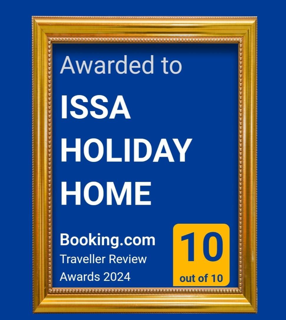 Issa Holiday Home - 3 Min Walk To Beach Kastela Exterior photo